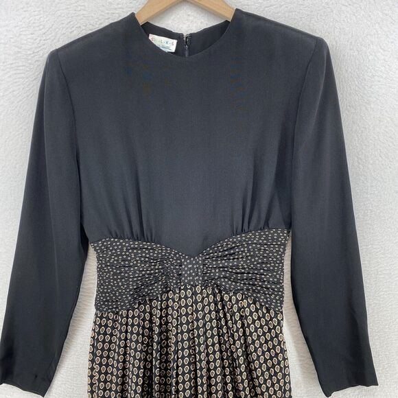 ST. GILLIAN SILKS Dress 4 Sheath Midi Printed Draped Long Sleeve Black Vintage - Picture 2 of 13